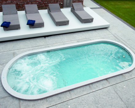 Tegenstroom Swimspa met verschuifbaar terras ClimaWorldCover